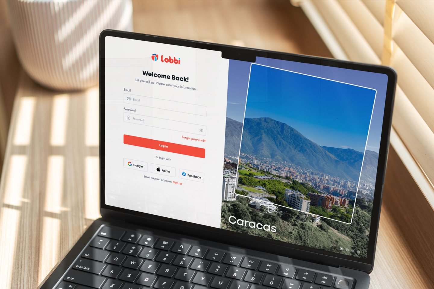 Lobbi, Experiencia mobile